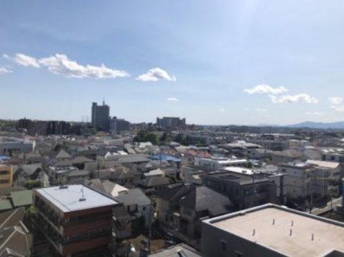 天候や気候次第では富士山も見えます