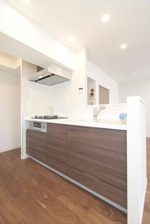 食事の弾むカウンターキッチン