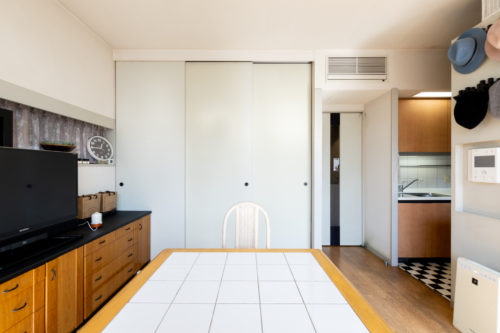 LDから4.0帖の寝室へのスライドドア