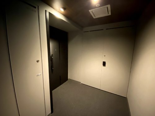 ホテルライクな内廊下設計でプライバシーに配慮