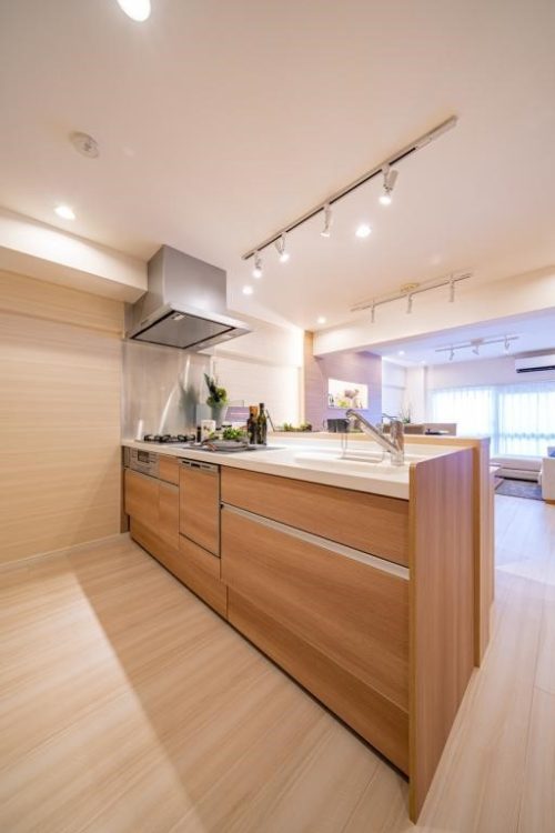 食事の弾むカウンターキッチン