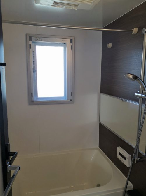 浴室。セミオートバス、浴室換気乾燥機つき