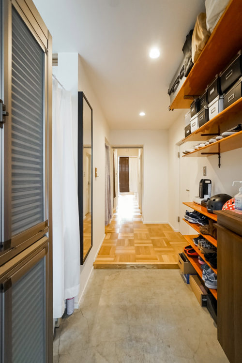 玄関のシューズボックス