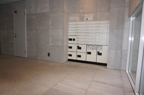 エントランス、宅配ボックス