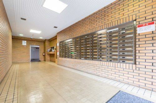 郵便受け、共有部も綺麗です