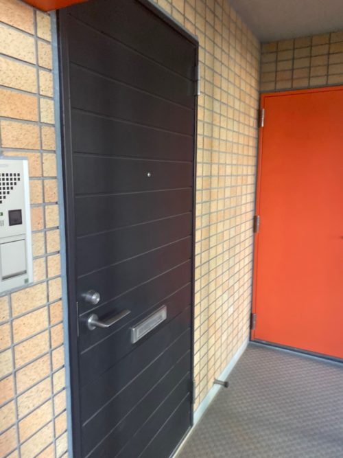 玄関、トランクルーム