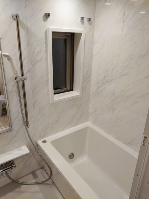 窓付きのフルオートバス（1216サイズ）