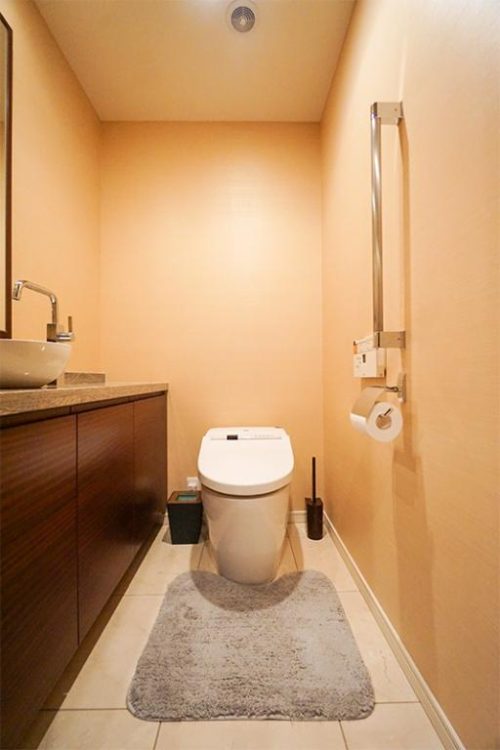 トイレ、温水洗浄便座