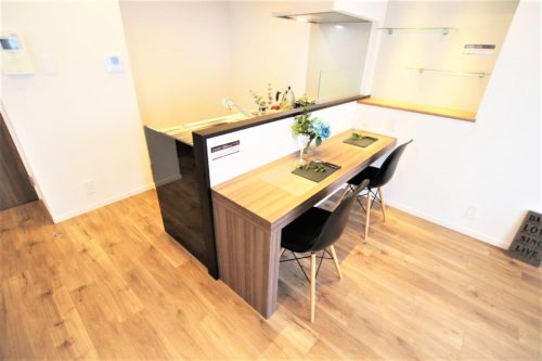 LDK、ヌックカウンター、キッチン