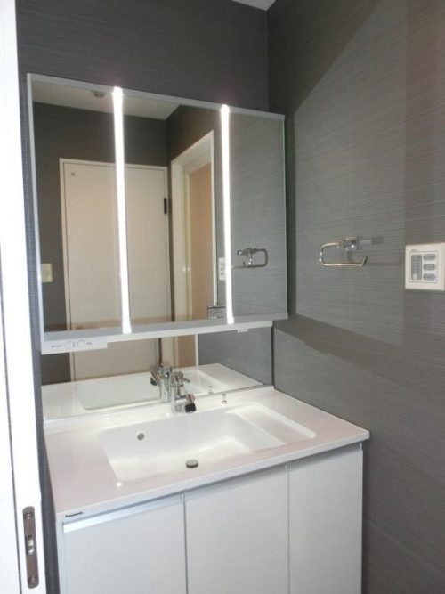 独立洗面化粧台