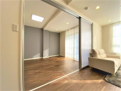 洋室2、約5.6帖、リビング