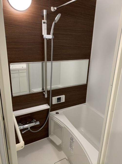 追炊き機能付きバスルーム