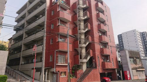 徒歩圏内に商業施設多数有り