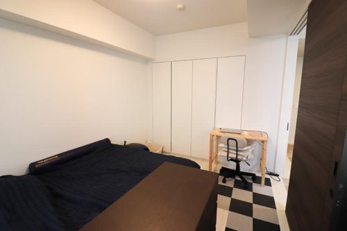 洋室6.2帖、LDKへは可動間仕切り