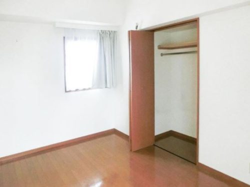 各洋室には洋服の整理がしやすいクローゼット付